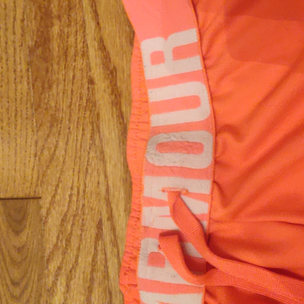 Set of 2 Under Armour Shorts Heat Gear - Picture 4 of 5